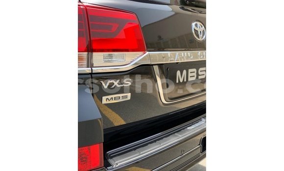 اشتري Imported Toyota Land Cruiser Black سيارة في Import - Dubai في Maseru اشتري Imported Toyota Land Cruiser Black سيارة في Import - Dubai في Maseru
