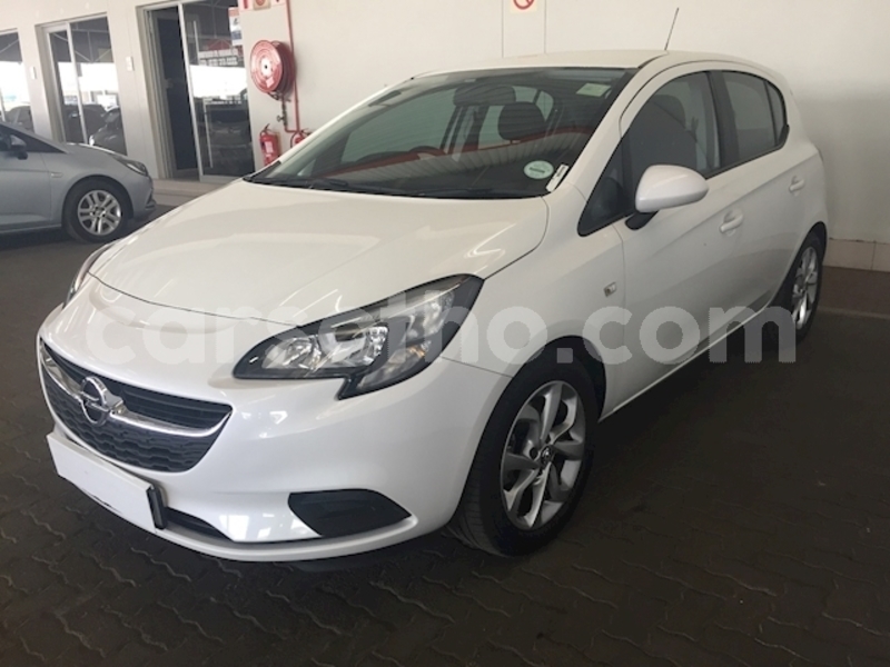 Big with watermark 4761468 2