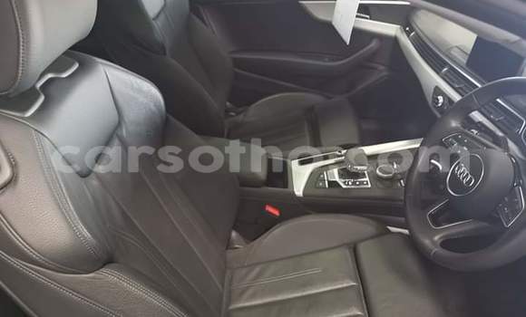 Acheter Occasion Voiture Audi A5 Gris à Maseru, Maseru Acheter Occasion Voiture Audi A5 Gris à Maseru, Maseru