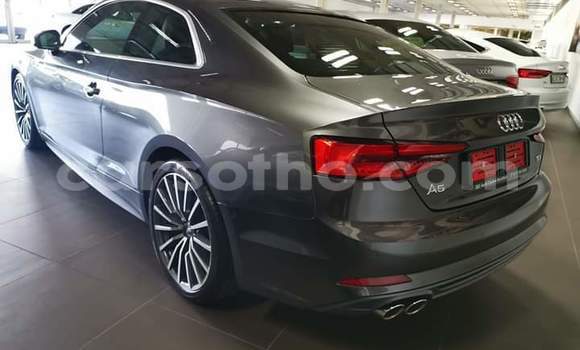 Acheter Occasion Voiture Audi A5 Gris à Maseru, Maseru Acheter Occasion Voiture Audi A5 Gris à Maseru, Maseru