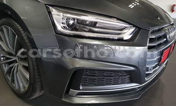 Acheter Occasion Voiture Audi A5 Gris à Maseru, Maseru Acheter Occasion Voiture Audi A5 Gris à Maseru, Maseru