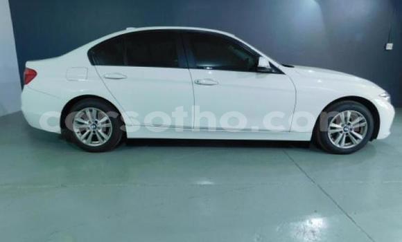 Sayi Na hannu BMW 3–Series White Mota in Maseru a Maseru Sayi Na hannu BMW 3–Series White Mota in Maseru a Maseru