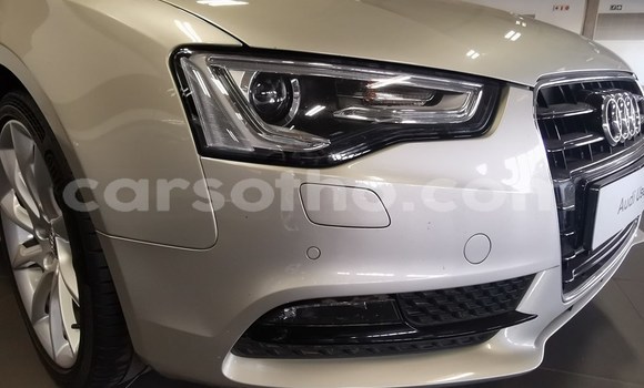 Acheter Occasion Voiture Audi A5 Gris à Maputsoe, Leribe Acheter Occasion Voiture Audi A5 Gris à Maputsoe, Leribe