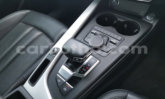 Acheter Occasion Voiture Audi A4 Gris à Maseru, Maseru Acheter Occasion Voiture Audi A4 Gris à Maseru, Maseru