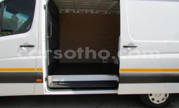 Sayi Na hannu Mercedes‒Benz Sprinter White Babbar mota in Maseru a Maseru Sayi Na hannu Mercedes‒Benz Sprinter White Babbar mota in Maseru a Maseru