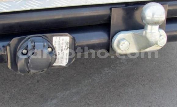 Sayi Na hannu Mercedes‒Benz Sprinter White Babbar mota in Maseru a Maseru Sayi Na hannu Mercedes‒Benz Sprinter White Babbar mota in Maseru a Maseru