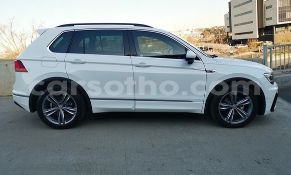 Acheter Occasion Voiture Volkswagen Tiguan Blanc à Maseru, Maseru Acheter Occasion Voiture Volkswagen Tiguan Blanc à Maseru, Maseru