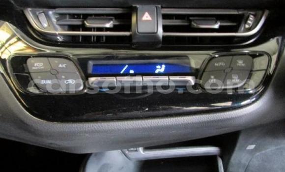 Sayi Na hannu Toyota C-HR White Mota in Maseru a Maseru Sayi Na hannu Toyota C-HR White Mota in Maseru a Maseru