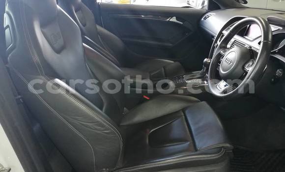 Acheter Occasion Voiture Audi S5 Blanc à Maseru, Maseru Acheter Occasion Voiture Audi S5 Blanc à Maseru, Maseru