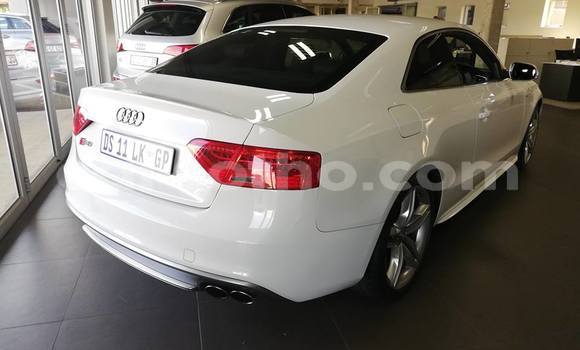 Acheter Occasion Voiture Audi S5 Blanc à Maseru, Maseru Acheter Occasion Voiture Audi S5 Blanc à Maseru, Maseru