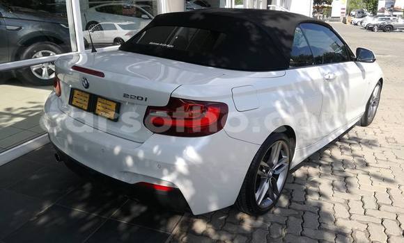 Acheter Occasion Voiture BMW 2000 C/CS Blanc à Maputsoa, Leribe Acheter Occasion Voiture BMW 2000 C/CS Blanc à Maputsoa, Leribe