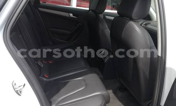 Sayi Na hannu Audi A4 White Mota in Maseru a Maseru Sayi Na hannu Audi A4 White Mota in Maseru a Maseru