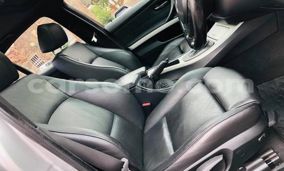 Acheter Occasion Voiture BMW 3–Series Gris à Maseru, Maseru Acheter Occasion Voiture BMW 3–Series Gris à Maseru, Maseru