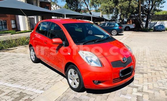 Sayi Na hannu Toyota Yaris Red Mota in Maputsoa a Leribe Sayi Na hannu Toyota Yaris Red Mota in Maputsoa a Leribe