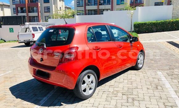 Sayi Na hannu Toyota Yaris Red Mota in Maputsoa a Leribe Sayi Na hannu Toyota Yaris Red Mota in Maputsoa a Leribe