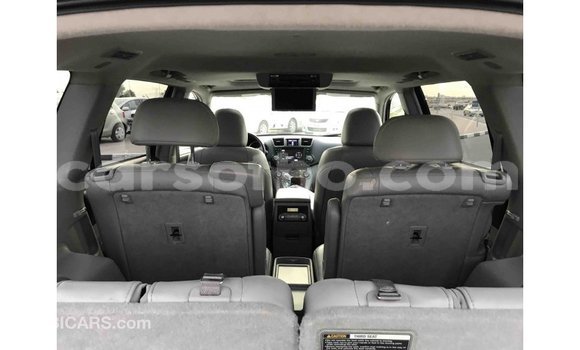 Buy Import Toyota Highlander Black Car in Import - Dubai in Maseru Buy Import Toyota Highlander Black Car in Import - Dubai in Maseru