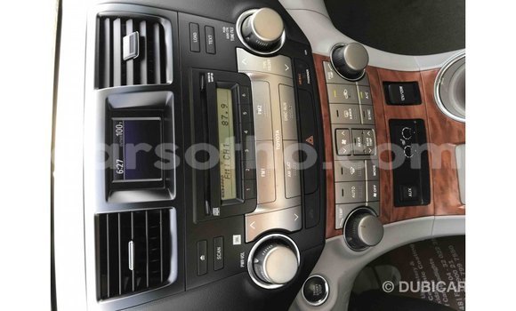 Buy Import Toyota Highlander Black Car in Import - Dubai in Maseru Buy Import Toyota Highlander Black Car in Import - Dubai in Maseru