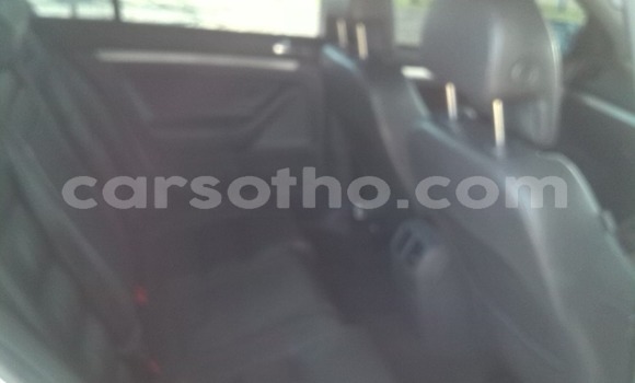 Acheter Occasion Voiture Volkswagen Polo Blanc à Maputsoe, Leribe Acheter Occasion Voiture Volkswagen Polo Blanc à Maputsoe, Leribe