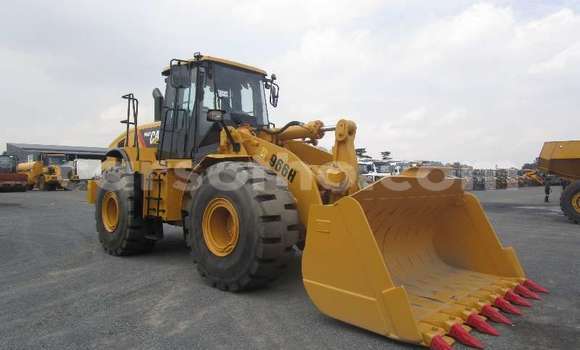 Sayi Na hannu Caterpillar 120 Beige Babbar mota in Hlotse a Leribe Sayi Na hannu Caterpillar 120 Beige Babbar mota in Hlotse a Leribe