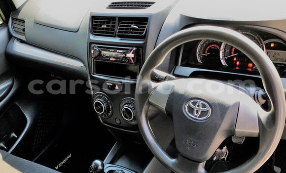 Acheter Occasion Voiture Toyota Avanza Blanc à Maseru, Maseru Acheter Occasion Voiture Toyota Avanza Blanc à Maseru, Maseru