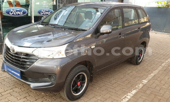 Acheter Occasion Voiture Toyota Avanza Gris à Maseru, Maseru Acheter Occasion Voiture Toyota Avanza Gris à Maseru, Maseru