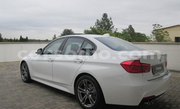 Acheter Occasion Voiture BMW 3–Series Blanc à Maputsoe, Leribe Acheter Occasion Voiture BMW 3–Series Blanc à Maputsoe, Leribe