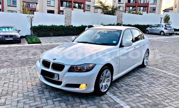 Buy Used BMW 3–Series White Car in Maputsoa in Leribe Buy Used BMW 3–Series White Car in Maputsoa in Leribe