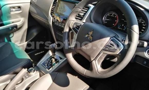 اشتري مستعمل Mitsubishi Triton White سيارة في Maseru في Maseru اشتري مستعمل Mitsubishi Triton White سيارة في Maseru في Maseru