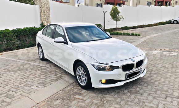 Sayi Na hannu BMW 3–Series White Mota in Maputsoa a Leribe Sayi Na hannu BMW 3–Series White Mota in Maputsoa a Leribe