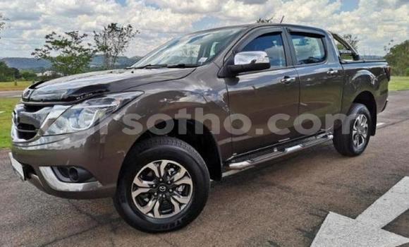 اشتري مستعمل Mazda BT-50 Brown سيارة في Maseru في Maseru اشتري مستعمل Mazda BT-50 Brown سيارة في Maseru في Maseru