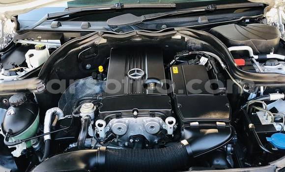 Acheter Occasion Voiture Mercedes-Benz C–Class Blanc à Maseru, Maseru Acheter Occasion Voiture Mercedes-Benz C–Class Blanc à Maseru, Maseru