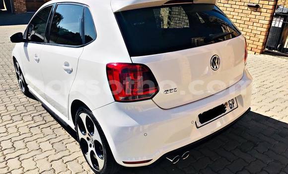 Acheter Occasion Voiture Volkswagen Polo GTI Blanc à Maputsoa, Leribe Acheter Occasion Voiture Volkswagen Polo GTI Blanc à Maputsoa, Leribe