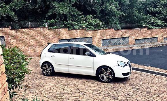 Acheter Occasion Voiture Volkswagen Polo Blanc à Maseru, Maseru Acheter Occasion Voiture Volkswagen Polo Blanc à Maseru, Maseru