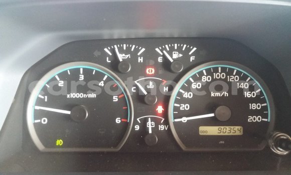 Sayi Na hannu Toyota Hilux White Mota in Maseru a Maseru Sayi Na hannu Toyota Hilux White Mota in Maseru a Maseru