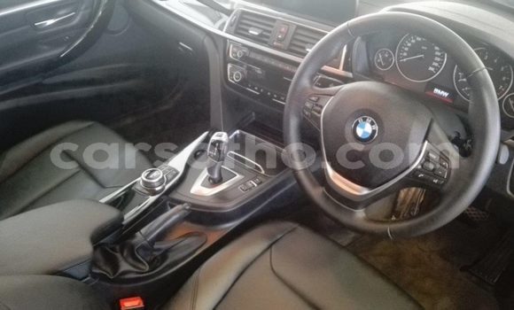 Acheter Occasion Voiture BMW 3–Series Blanc à Maseru, Maseru Acheter Occasion Voiture BMW 3–Series Blanc à Maseru, Maseru