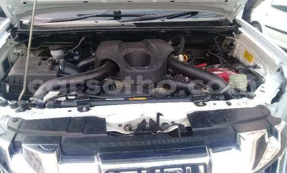 Acheter Occasion Voiture Isuzu KB Blanc à Maseru, Maseru Acheter Occasion Voiture Isuzu KB Blanc à Maseru, Maseru