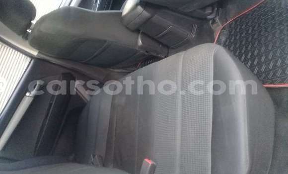 Acheter Occasion Voiture Isuzu KB Blanc à Maseru, Maseru Acheter Occasion Voiture Isuzu KB Blanc à Maseru, Maseru