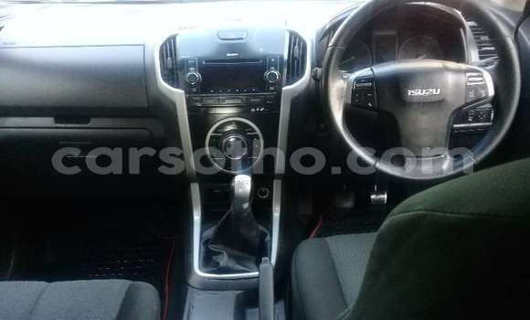 Acheter Occasion Voiture Isuzu KB Blanc à Maseru, Maseru Acheter Occasion Voiture Isuzu KB Blanc à Maseru, Maseru