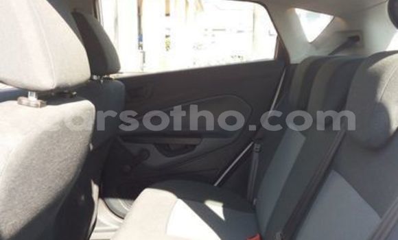 Acheter Occasion Voiture Ford Fiesta Blanc à Maseru, Maseru Acheter Occasion Voiture Ford Fiesta Blanc à Maseru, Maseru