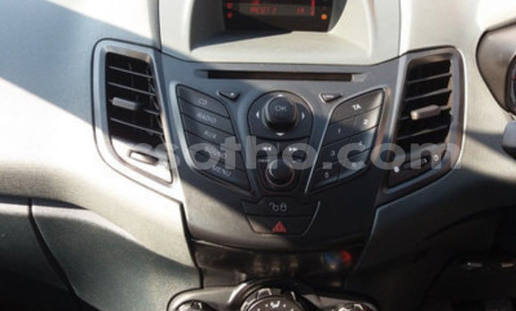 Acheter Occasion Voiture Ford Fiesta Blanc à Maseru, Maseru Acheter Occasion Voiture Ford Fiesta Blanc à Maseru, Maseru