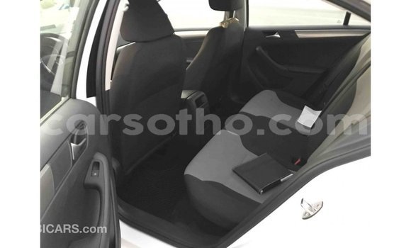 Buy Import Volkswagen Jetta White Car in Import - Dubai in Maseru Buy Import Volkswagen Jetta White Car in Import - Dubai in Maseru