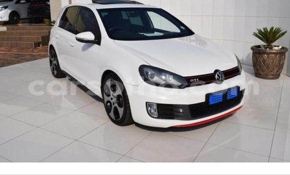 اشتري مستعمل Volkswagen Golf GTI White سيارة في Hlotse في Leribe اشتري مستعمل Volkswagen Golf GTI White سيارة في Hlotse في Leribe