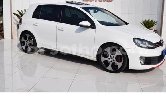 اشتري مستعمل Volkswagen Golf GTI White سيارة في Hlotse في Leribe اشتري مستعمل Volkswagen Golf GTI White سيارة في Hlotse في Leribe