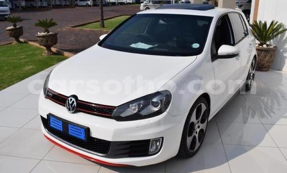 اشتري مستعمل Volkswagen Golf GTI White سيارة في Hlotse في Leribe اشتري مستعمل Volkswagen Golf GTI White سيارة في Hlotse في Leribe