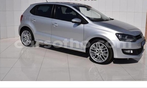 اشتري مستعمل Volkswagen Polo Silver سيارة في Hlotse في Leribe اشتري مستعمل Volkswagen Polo Silver سيارة في Hlotse في Leribe