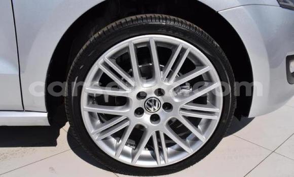 اشتري مستعمل Volkswagen Polo Silver سيارة في Hlotse في Leribe اشتري مستعمل Volkswagen Polo Silver سيارة في Hlotse في Leribe