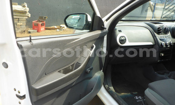 اشتري مستعمل Chevrolet Corsa White سيارة في Maputsoa في Leribe اشتري مستعمل Chevrolet Corsa White سيارة في Maputsoa في Leribe