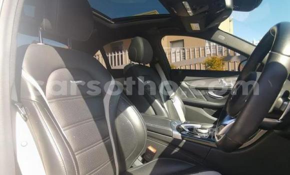 Acheter Occasion Voiture Mercedes-Benz C–Class Blanc à Maseru, Maseru Acheter Occasion Voiture Mercedes-Benz C–Class Blanc à Maseru, Maseru