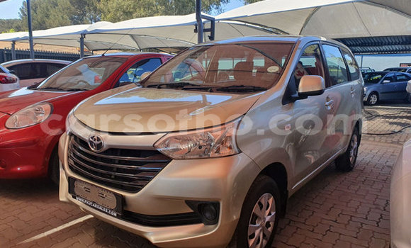 Acheter Occasion Voiture Toyota Avanza Beige à Hlotse, Leribe Acheter Occasion Voiture Toyota Avanza Beige à Hlotse, Leribe