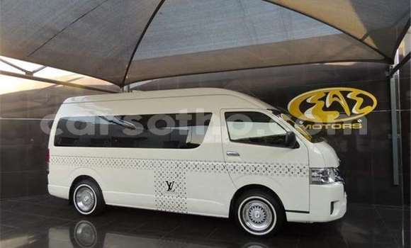 Buy Used Toyota 4Runner White Car in Butha Buthe in Butha-Buthe Buy Used Toyota 4Runner White Car in Butha Buthe in Butha-Buthe